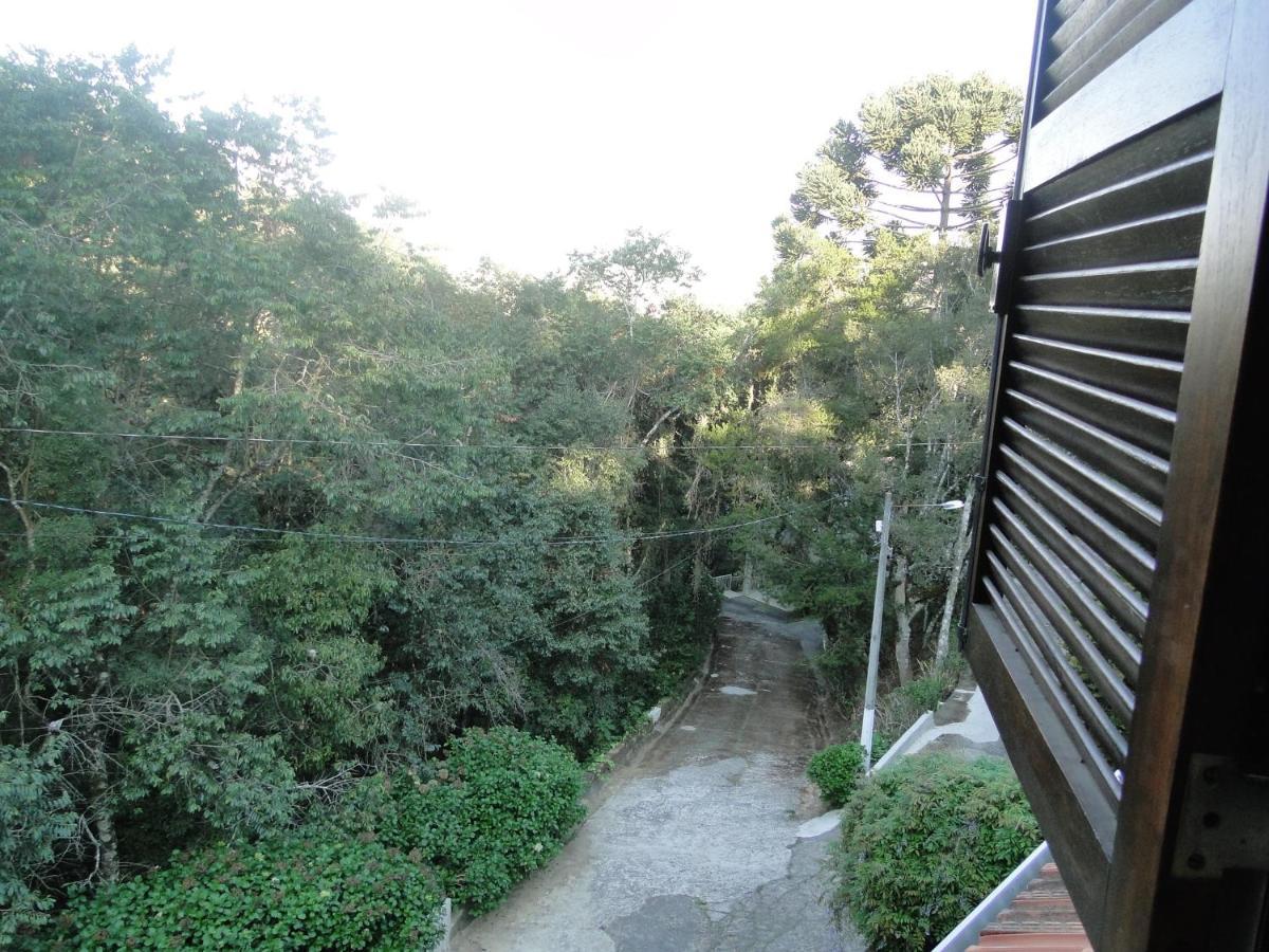 Casa Em Condominio Privado Campos do Jordão Zewnętrze zdjęcie